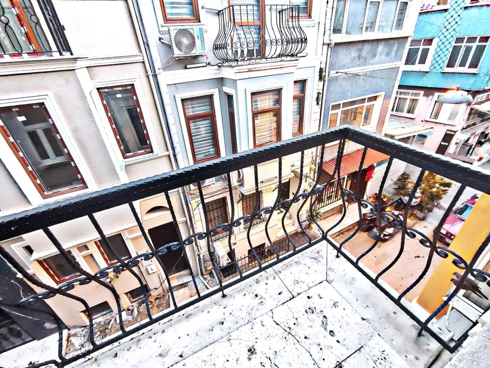Taksim Rozenda Residence Hotel Istanbul Bagian luar foto